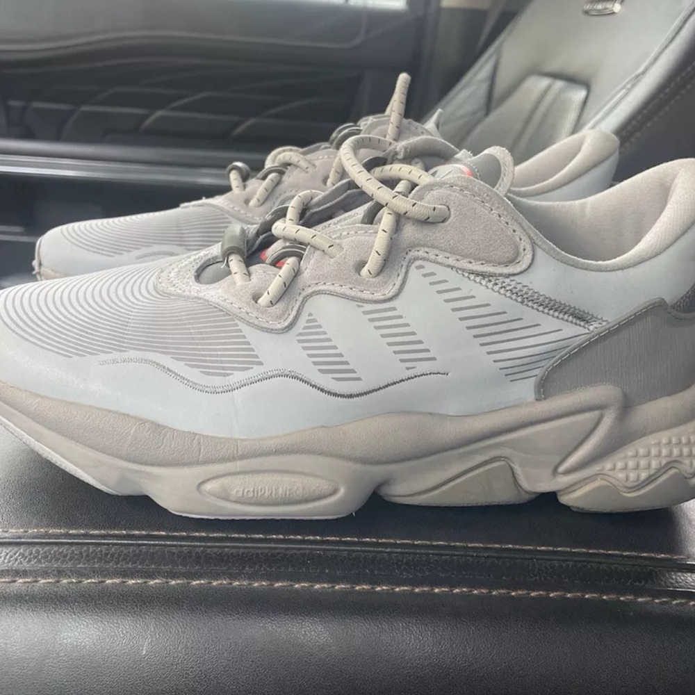 Adidas Mens Ozweego Silver Kevlar GZ2774 Size 8